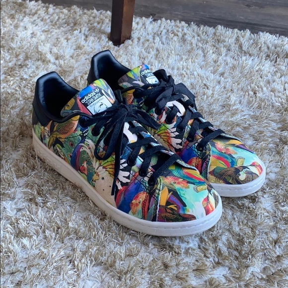 stan smith tropical leaf